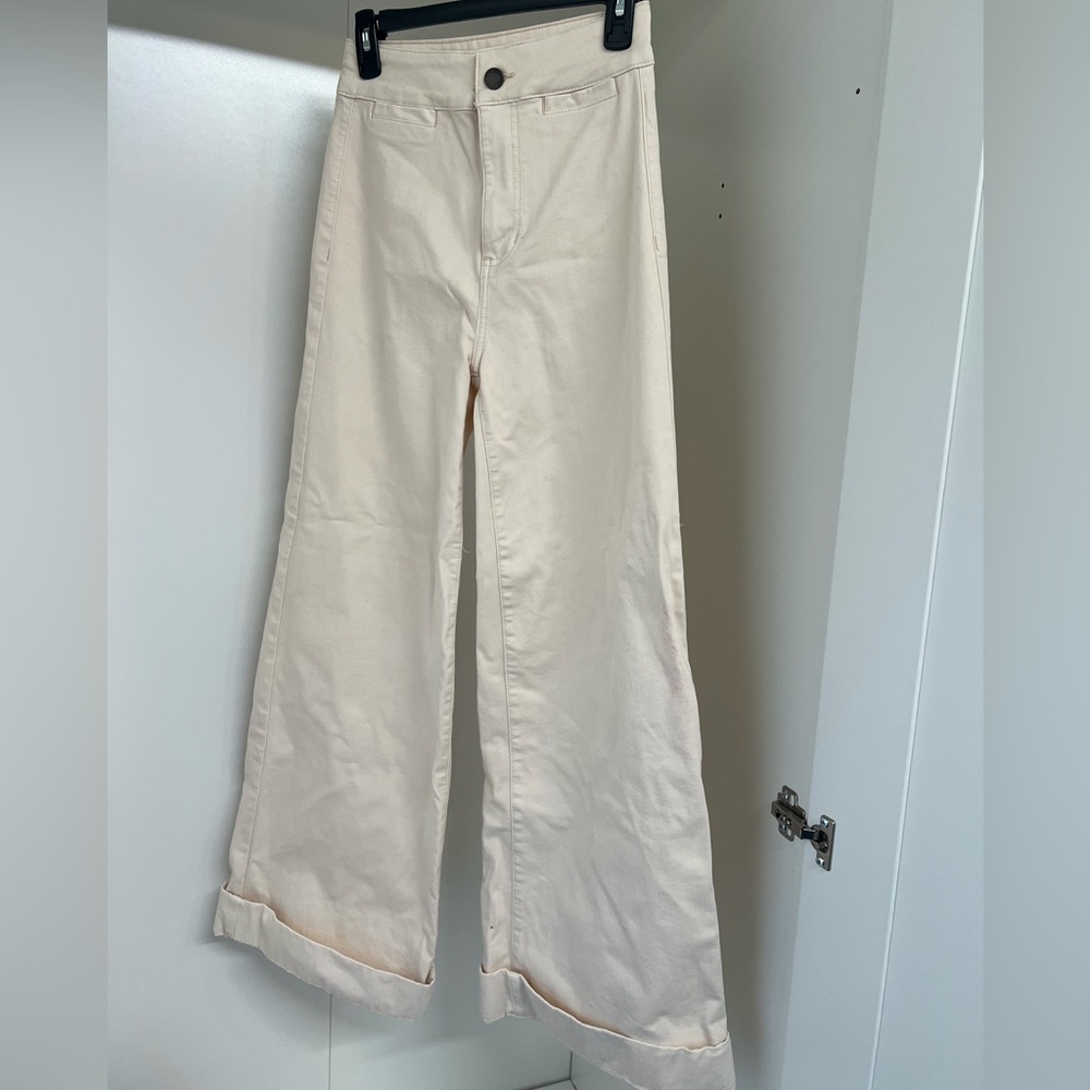 Women's Cream Wide-Leg Jeans